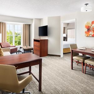 King Suite Accessible Tub Mobility Hearing Access or Non-Smoking