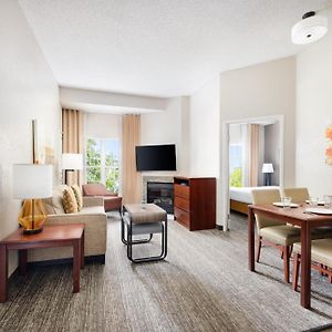Two-Bedroom Queen Suite Non-Smoking